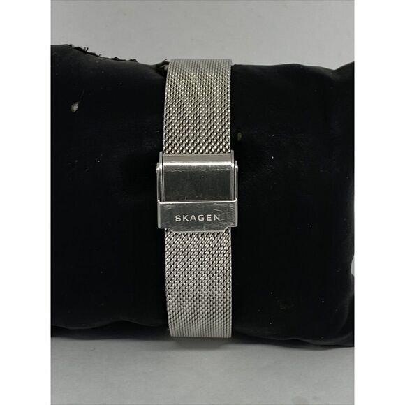 Skagen SKW2691 Women's Silver Stainless Steel Analog Dial Quartz Watch EY887 - Picture 6 of 12